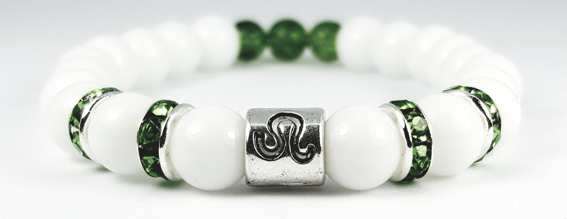 Leo's peridot white onyx bracelet by zodiac bling